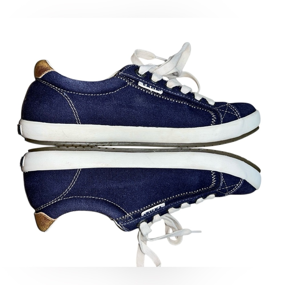 Taos Star Burst Women’s Navy Blue Lace Up Canvas Sneaker Sz 7.5